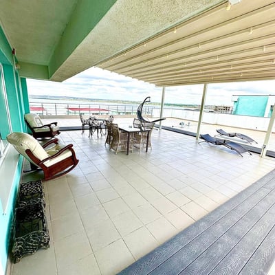 Rent of a comfortable 3-room penthouse, 85 m², Mamaia, Constanța, Romania